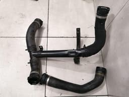 ASTON MARTIN Aston Martin DB9 V12 cooling pipe CD33-8556-AB cooling water hose hose set — thumbnail 9