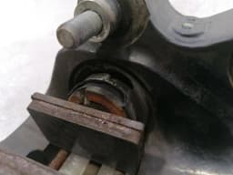 ASTON MARTIN Aston Martin Rapide AMR Left Rear Caliper AD43-2K328-BA Brake Caliper Rear Left — thumbnail 8