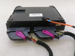 ASTON MARTIN ASTON MARTIN RAPID AMR BANG & Olufsen Amplifier CD33-18C808-AF Amp — thumbnail 5
