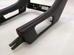 ASTON MARTIN Aston Martin DB9 Volante Console Cover 6G33-11801-AC Console Trim — thumbnail 2