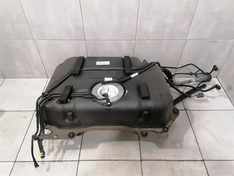 Aston Martin Rapid AMR Fuel Tank DD43-9K007-AC Fuel Tank