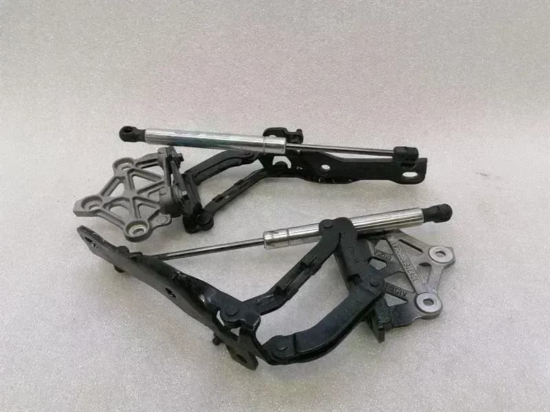 Aston Martin Rapide AMR Bonnet Hinge set DG43-16801-AA hood hinge set