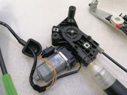 ASTON MARTIN Aston Martin Rapide AMR RLH Door Winder AD43-542701-AD Window Regulator Rear Left — thumbnail 3