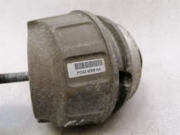 ASTON MARTIN Aston Martin Rapide AMR Gearbox Mount FD43-6068-AA Gearbox Mount — thumbnail 4