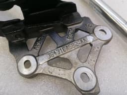 ASTON MARTIN Aston Martin Rapide AMR Bonnet Hinge set DG43-16801-AA hood hinge set — thumbnail 6
