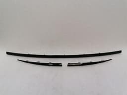ASTON MARTIN Aston Martin Rapide AMR Body Moulding KD43-13554-AA Tailgate Strip — thumbnail 1