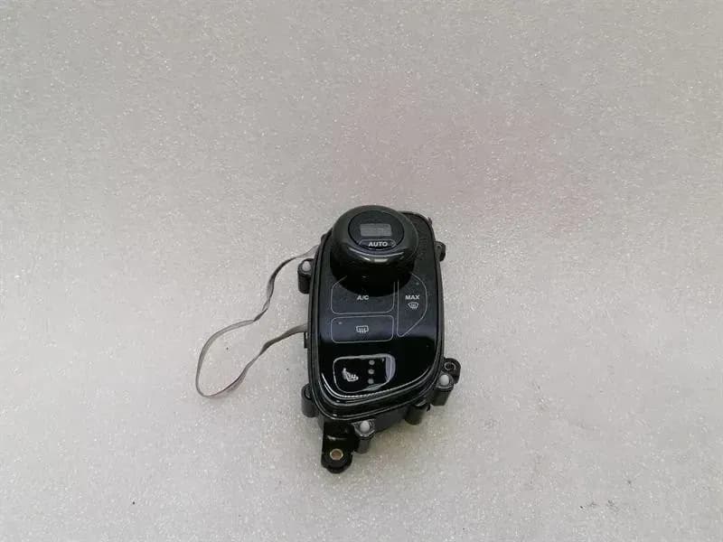 ASTON MARTIN Aston Martin Rapide AMR Climate Control CD33-18C612-JD Seat Heater Switch