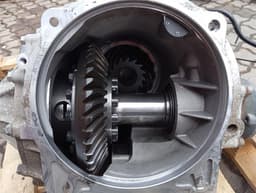 ASTON MARTIN Aston Martin Rapide AMR Rear Diff FD33-4200-AD Differential Rear Vanquish — thumbnail 9