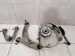 ASTON MARTIN Aston Martin Rapide AMR Right Front Hub AY93-3K186-AB AMR Front Wheel Bearing Housing — thumbnail 10