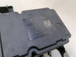 ASTON MARTIN ASTON MARTIN RAPID AMR V12 A.B.S Pump DD23-2C405-AB ABS Pump HYDRAULIC BLOCK — thumbnail 3