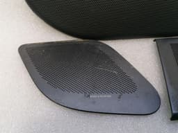 ASTON MARTIN ASTON MARTIN RAPIDE AMR Speaker Grill CD33-18978-AA BANG & OLUFSEN Trim — thumbnail 7