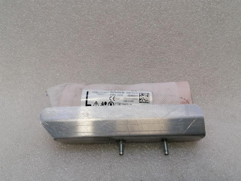 ASTON MARTIN Aston Martin Rapide AMR Left Seat Module FD33-611D10-AC Left Seat Module