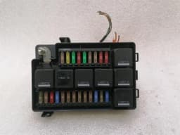 ASTON MARTIN Aston Martin Rapid AMR Fuse Box AD43-14A073-AC Fuse Box 22 Way — thumbnail 6