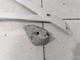 ASTON MARTIN Aston Martin Rapide AMR Holder Bracket DD43-108A75-DA Holder Carrier — thumbnail 3