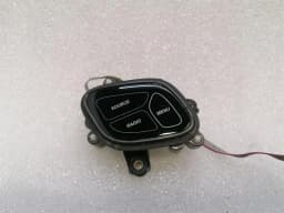 ASTON MARTIN Aston Martin Rapide AMR Radio Switch CD33-70445-BD Switch — thumbnail 2