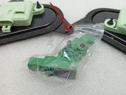 ASTON MARTIN ASTON MARTIN VIRAGE MK2 2011-2012 SENSOR 31264409 CRASH IMPACT — thumbnail 6