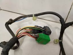 ASTON MARTIN ASTON MARTIN CURVE MK2 Rear Bumper Wiring Loom CG43-15B484-AB Rear Harness — thumbnail 4