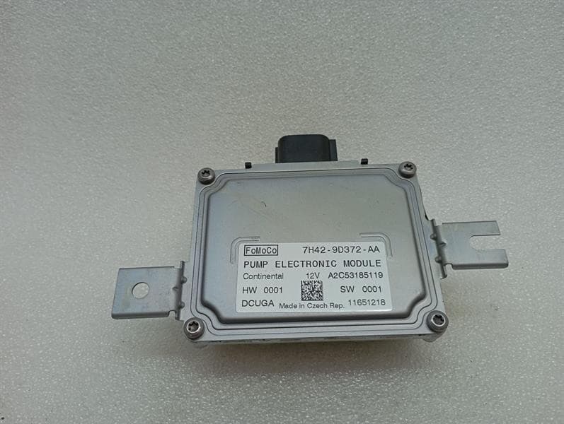 Aston Martin Virage fuel pump module 7H42-9D372-AA controller
