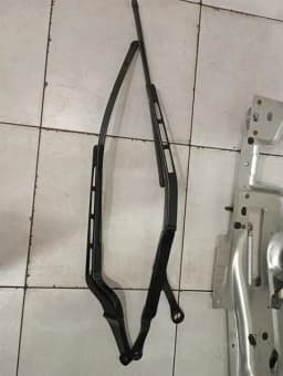 ASTON MARTIN ASTON MARTIN VIRAGE MK2 2011-2012 Wiper Linkage CD43-17504-DA Wiper Motor RHD — thumbnail 6