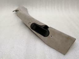 ASTON MARTIN Aston Martin Vantage V12 C Post Cover 8G33-68290-AB C Pillar Panel Right — thumbnail 2