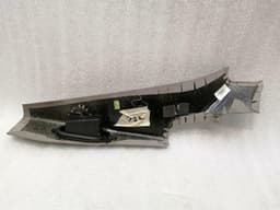 ASTON MARTIN Aston Martin Vantage V12 C Post Cover 8G33-68290-AB C Pillar Panel Right — thumbnail 5
