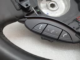 ASTON MARTIN ASTON MARTIN TURN MK2 2011-2012 Steering Wheel 8G43-3600-DA Steering Wheel — thumbnail 5