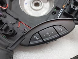 ASTON MARTIN ASTON MARTIN TURN MK2 2011-2012 Steering Wheel 8G43-3600-DA Steering Wheel — thumbnail 6