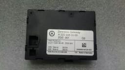 MERCEDES-BENZ Mercedes R230 Electronic Module A2204452000 Control Unit Gateway W211 W220 W215 — thumbnail 5