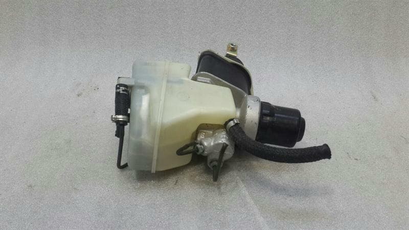 MERCEDES-BENZ Mercedes SL R230 Brake Master Cylinder A0004300412 Main Brake Cylinder V12