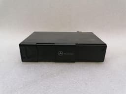 MERCEDES-BENZ Mercedes S-Class W220 CD Changer A2038209089 CD Changer — thumbnail 2