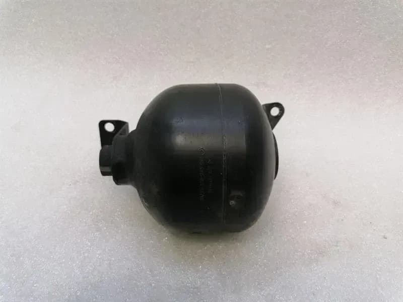 Mercedes S-class W220 ABC Reservior A2203270115 ABC Pressure Memory