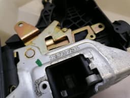 MERCEDES-BENZ Mercedes S-class W220 rear right door lock A2207307235 door lock rear right — thumbnail 5