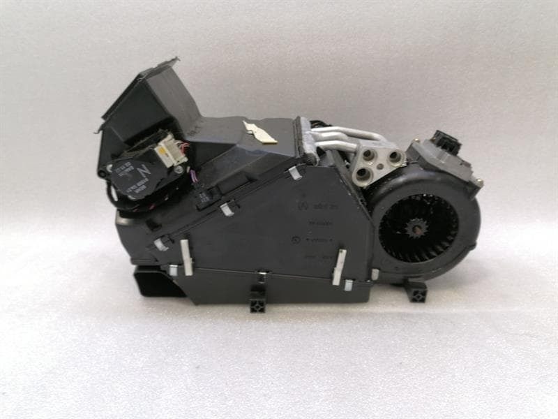MERCEDES-BENZ Mercedes S W220 Rear Heater Blower A2208300262 Engine Heater Fan Rear