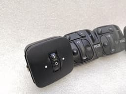 MERCEDES-BENZ Mercedes S-Class W220 Massage Controller Switch A2158207210 Seat Switch Set — thumbnail 7