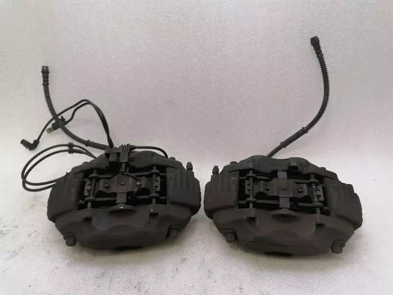 Mercedes S600 W221 front brake caliper set A0034205383 caliper front set