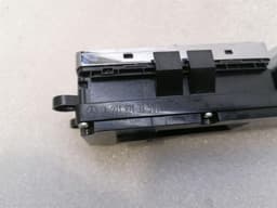 MERCEDES-BENZ Mercedes S-Class W221 Window Switch A2218213951 Power Window Switch — thumbnail 5