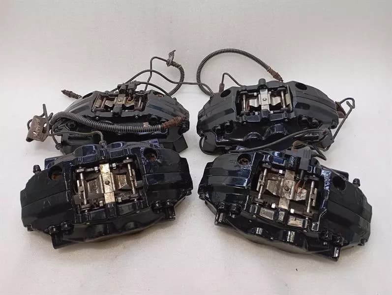 Maybach 62 V240 front brake caliper set A0024207583 brake caliper front set