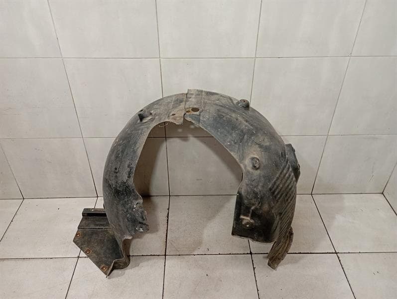 MAYBACH MAYBACH 62 V240 WHEEL ARCH LINER (PLASTIC) A2408800705 FRONT WHEEL ARCH COVER L