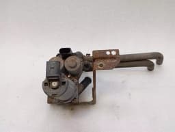 MAYBACH Maybach 62 V240 heater valve A2208300284 heater valve — thumbnail 3
