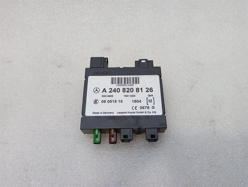 MAYBACH Maybach 62 V240 Aerial / Antenna A2408208126 Antenna