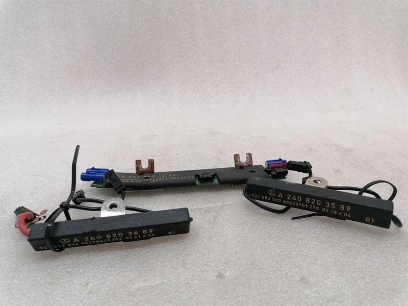 MAYBACH Maybach 62 V240 Aerial / Antenna Set A2408201289 Antenna Kit