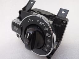 MAYBACH Maybach 62 V240 light switch A2405450204 light switch — thumbnail 8