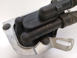 MAYBACH Maybach 62 V240 heater valve A2208300084 heater valve — thumbnail 8