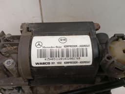 MAYBACH Maybach 62 V240 Air Suspension Pump A2113200304 Compressor Air Suspension — thumbnail 5