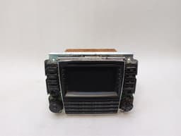 MAYBACH Maybach 62 V240 Navigation Monitor A2408207589 Sat Nav Display SPARES OR REPAIR — thumbnail 1