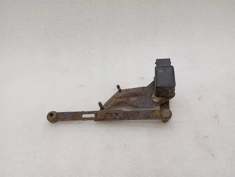 Maybach 62 V240 Level Sensor A0105427617 Level Sensor