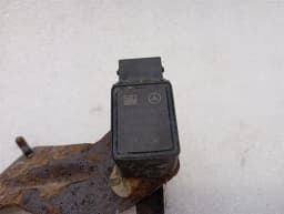 MAYBACH Maybach 62 V240 Level Sensor A0105427617 Level Sensor — thumbnail 2
