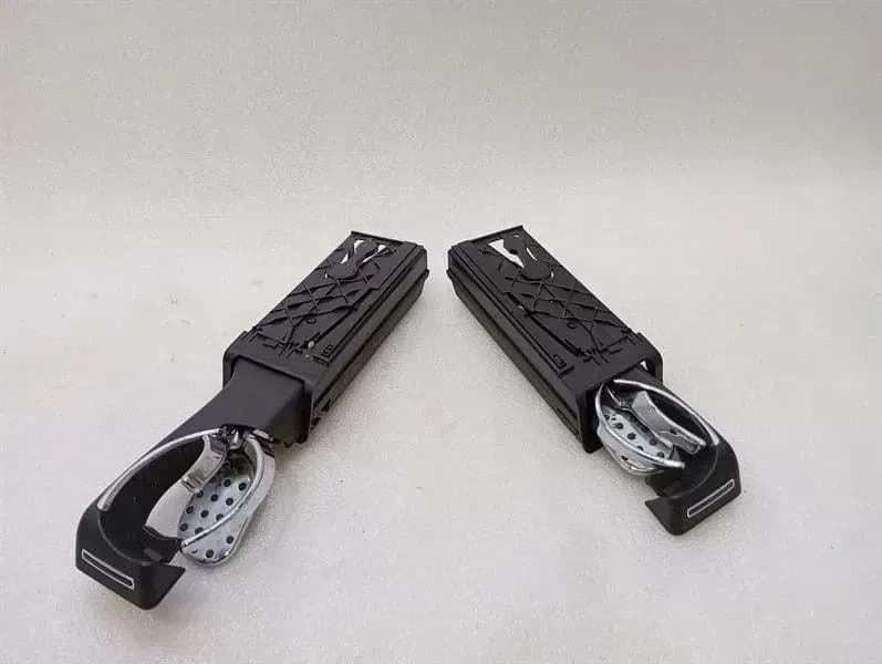 MAYBACH Maybach 62 V240 cup holders A2406800214 cup holder holder spares or repair