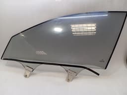 MAYBACH Maybach 62 V240 left front door glass A2407200118 door window front left — thumbnail 5