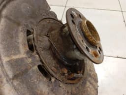 MAYBACH Maybach 62 V240 Left Rear Hub A2403500908 Wheel Bearing Housing Rear Left SET SET — thumbnail 4